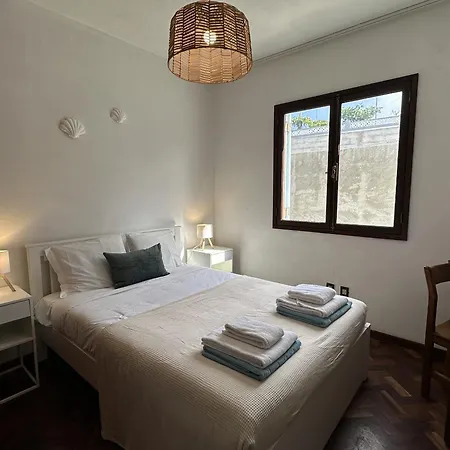 Sailor House - By Wehost *